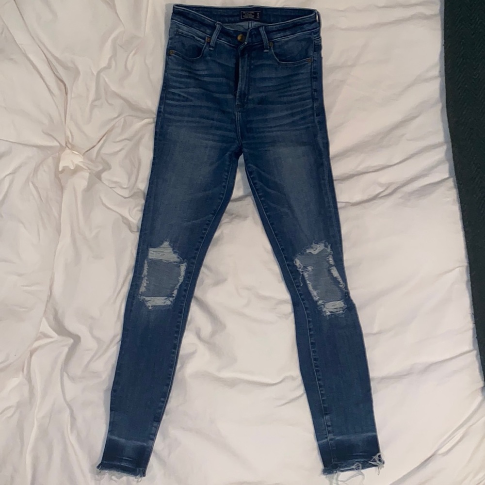 Abercrombie Simone high rise super skinny size 26/2R